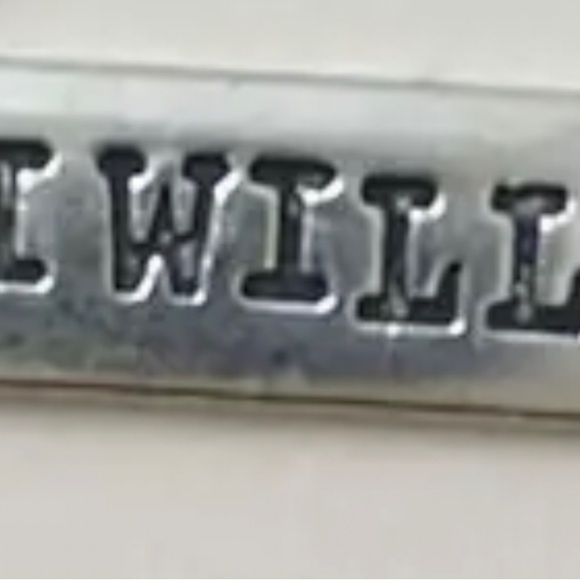 NWT Weightlifting charm - Picture 3 of 4